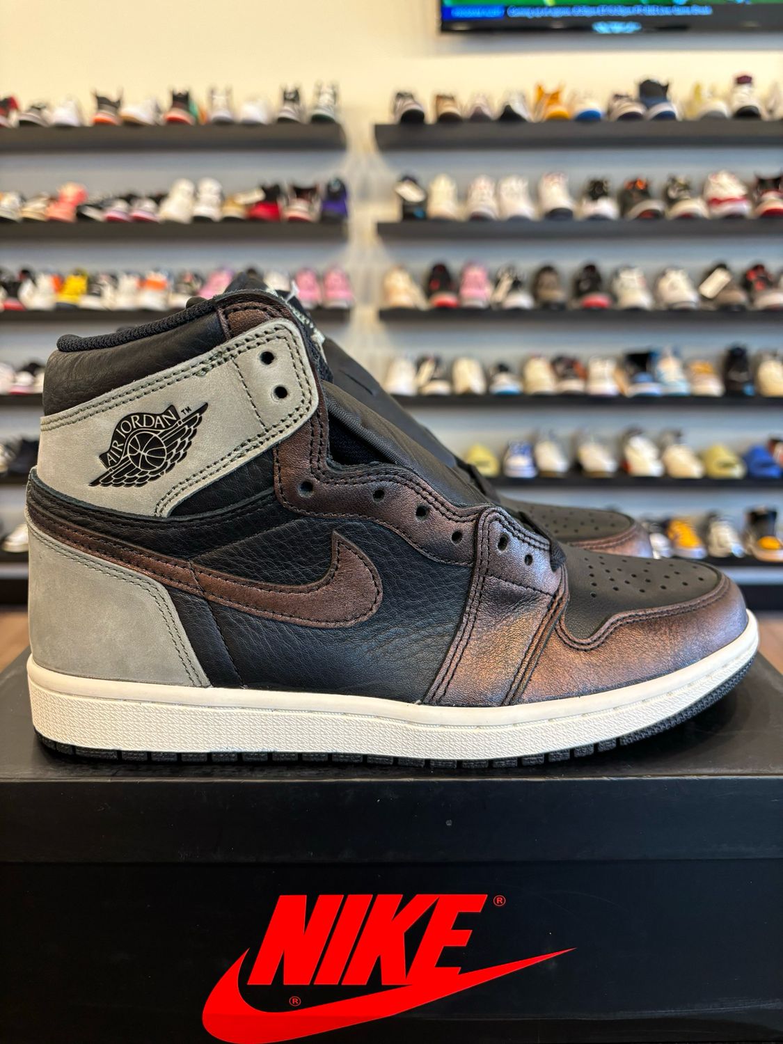 Jordan 1 Patina Size 8 Brand New