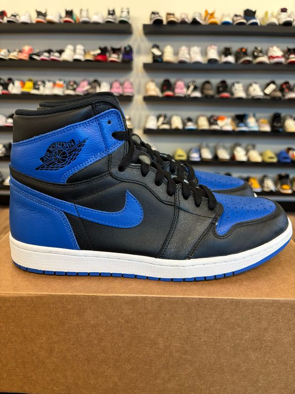 Jordan 1 Royal 2017 Size 11.5 Pre-Owned (No Box)