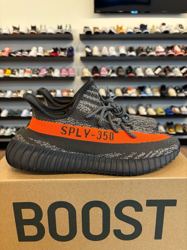 Yeezy 350 V2 Carbon Beluga Size 10 Brand New