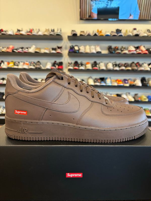 Nike Supreme Air Force 1 Low Brown Size 12 Brand New