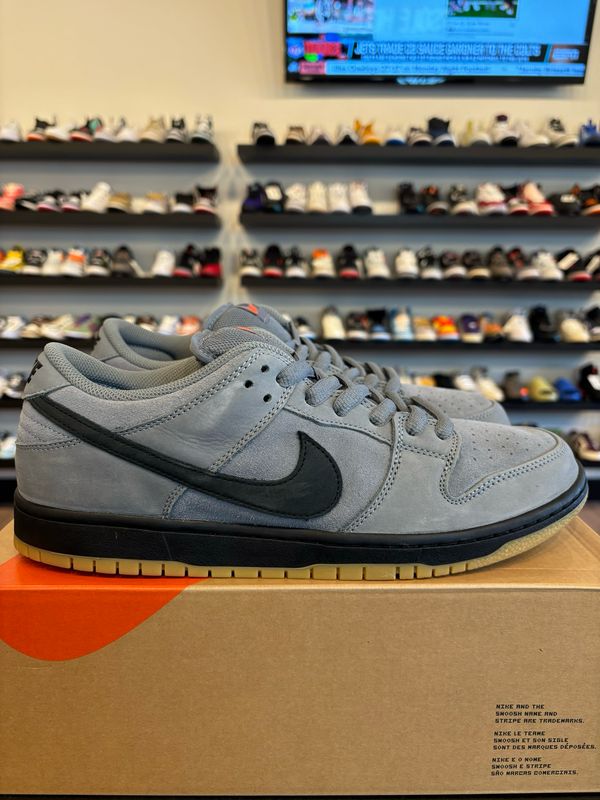 Nike SB Dunk Low Cool Grey Size 12 Brand New