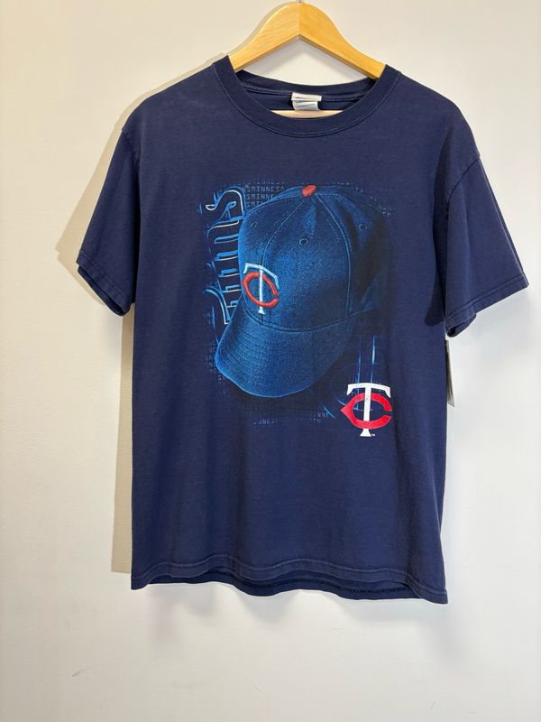 Minnesota Twins Tee Blue Size Medium VINTAGE