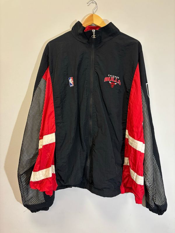 Chicago Bulls Champion NBA Jacket Black Size XXL VINTAGE