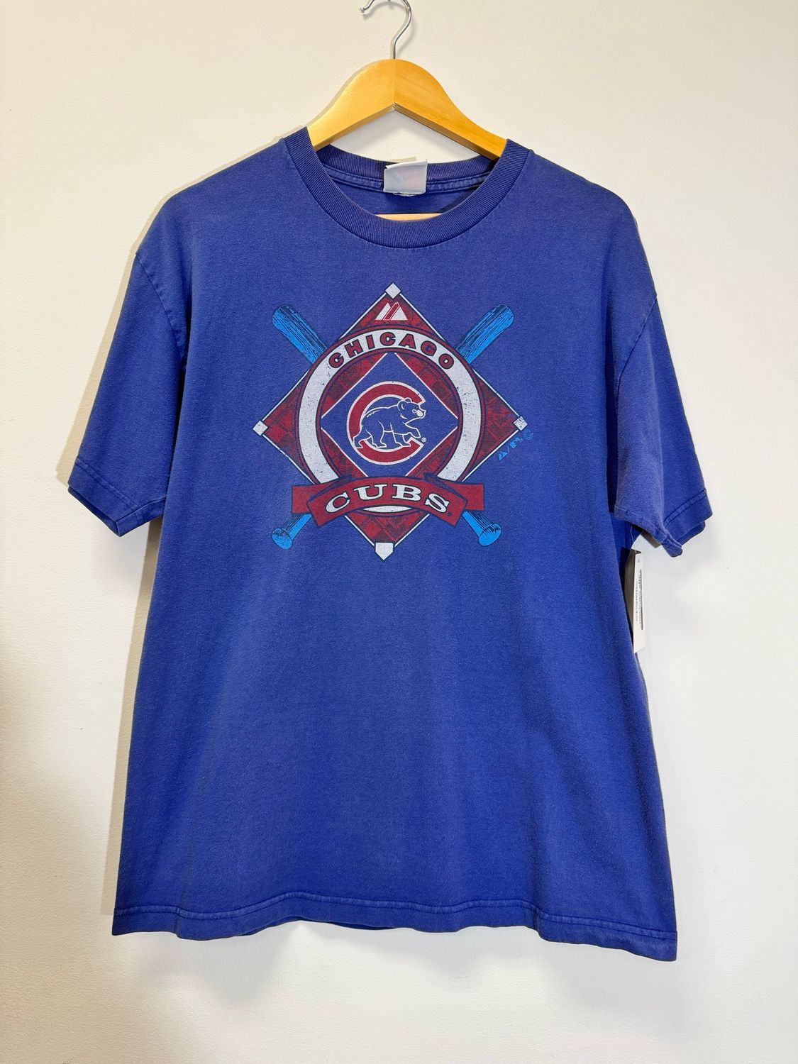 Chicago Cubs Majestic Blue Tee Size Large VINTAGE