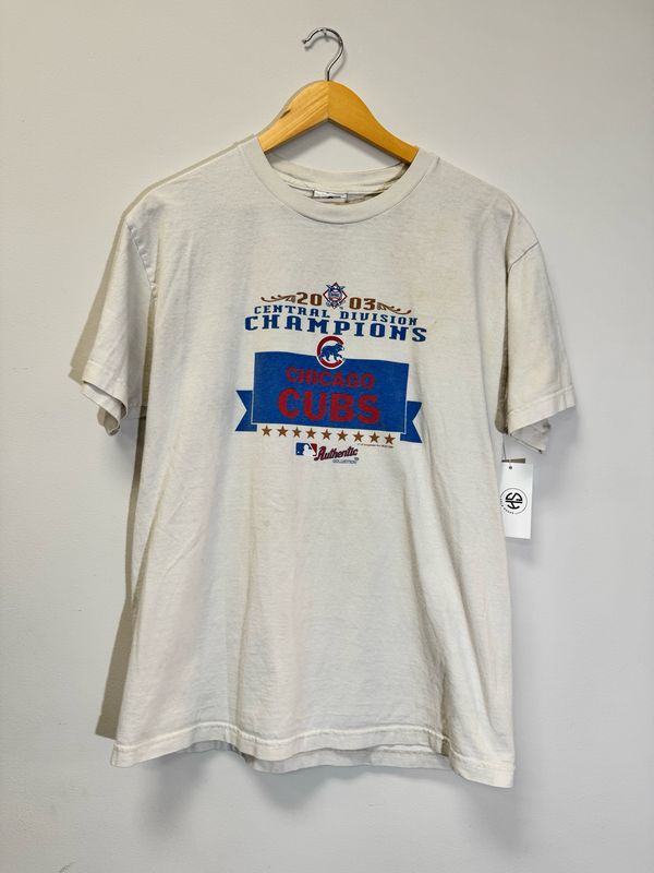 Chicago Cubs 2003 Tee White Size Large VINTAGE