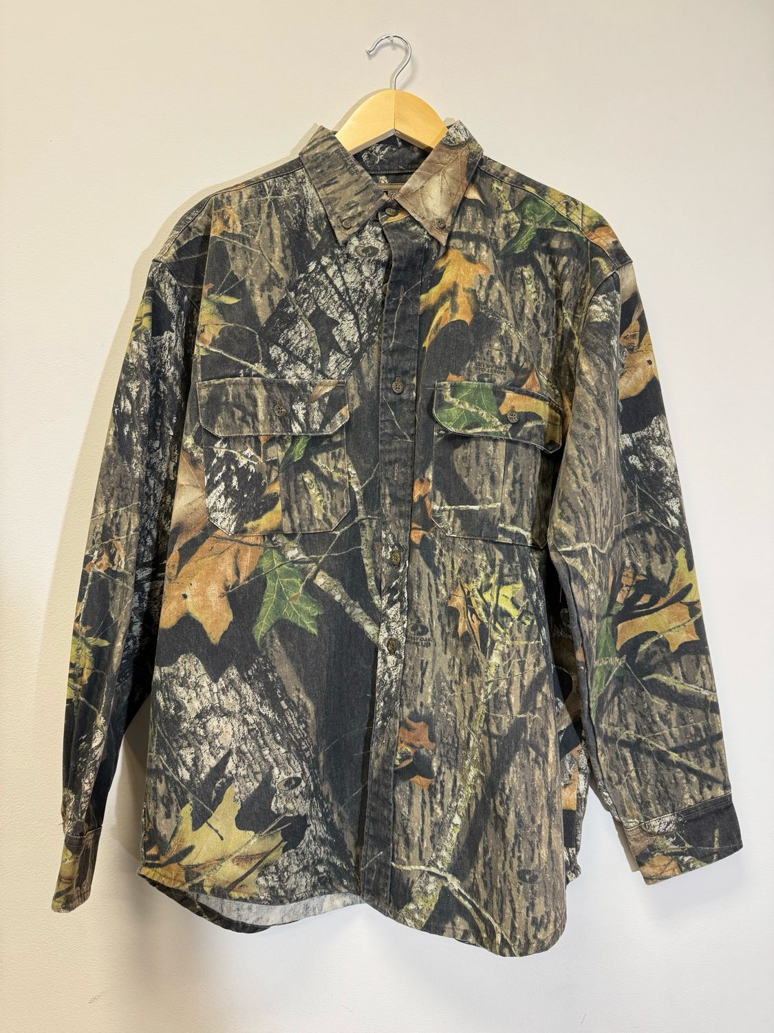 Camo Long Sleeve Button Up Size XL VINTAGE