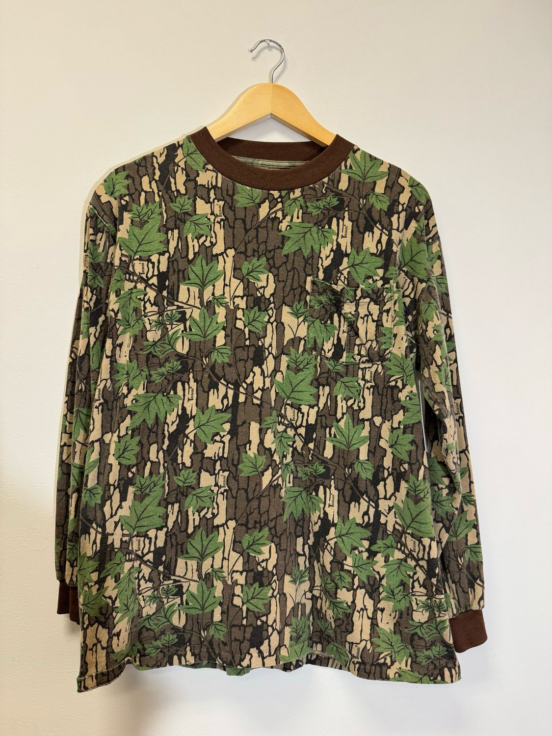 Camo Long Sleeve Trebark Tee Size Large VINTAGE
