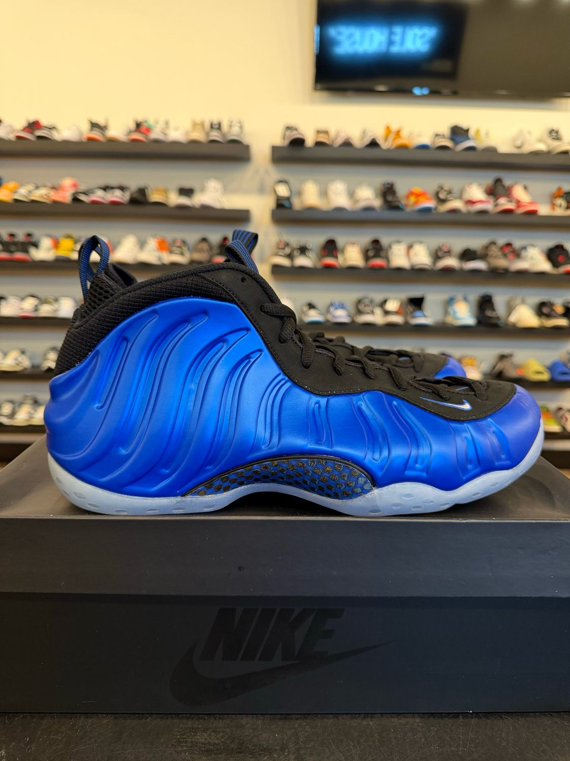 Nike Foamposite One International Blue Size 13 Pre-Owned