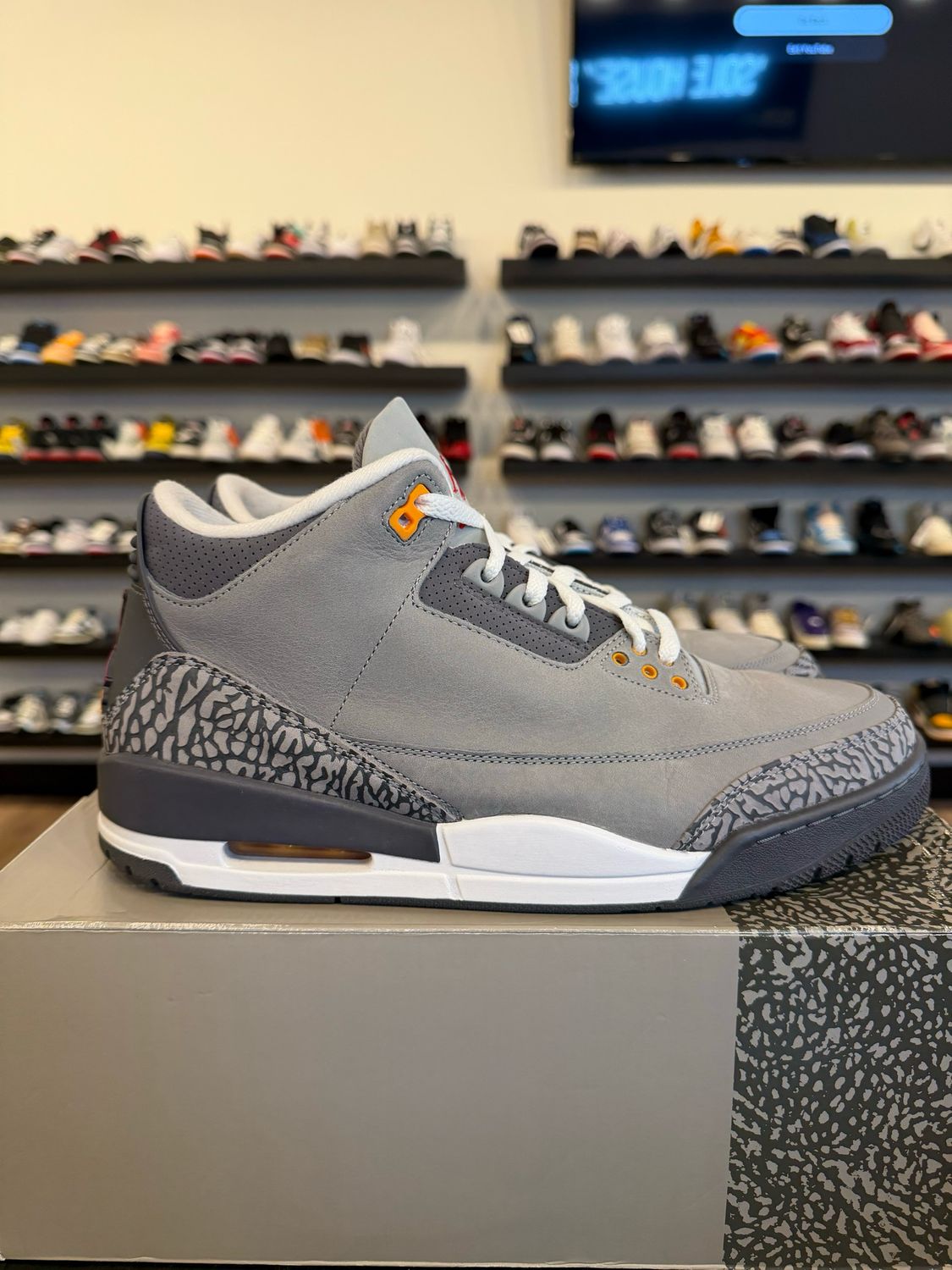Jordan 3 Cool Grey Size 12 Pre-Owned