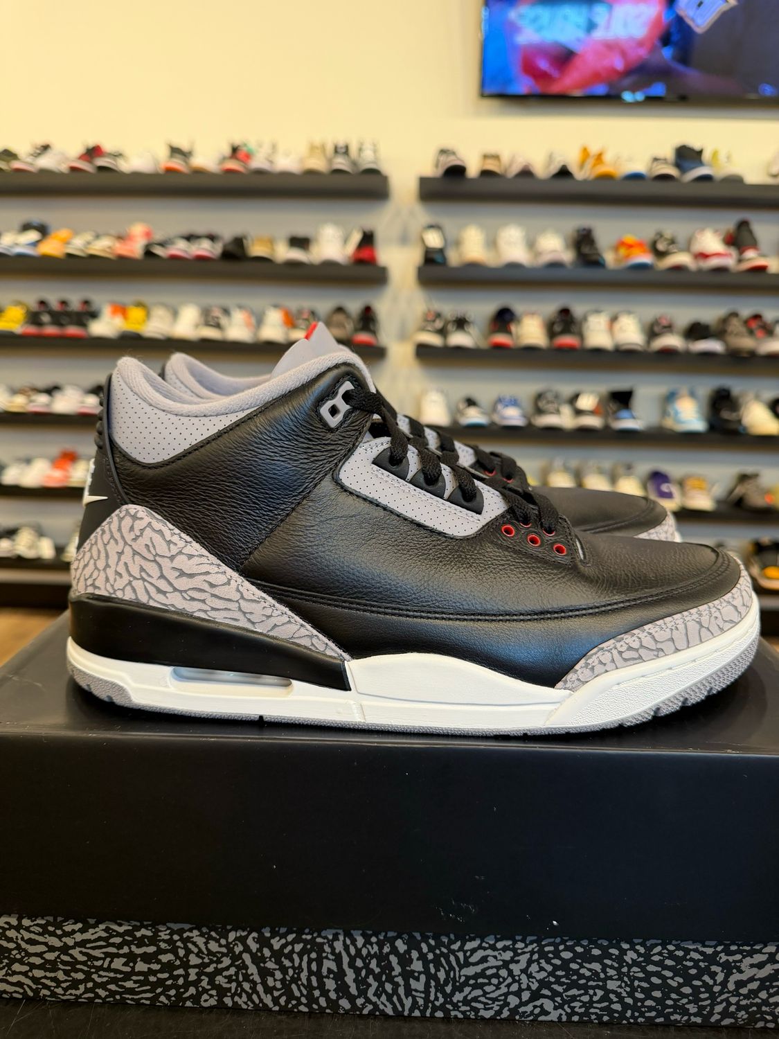 Jordan 3 Black Cement 2024 Size 12 Pre-Owned
