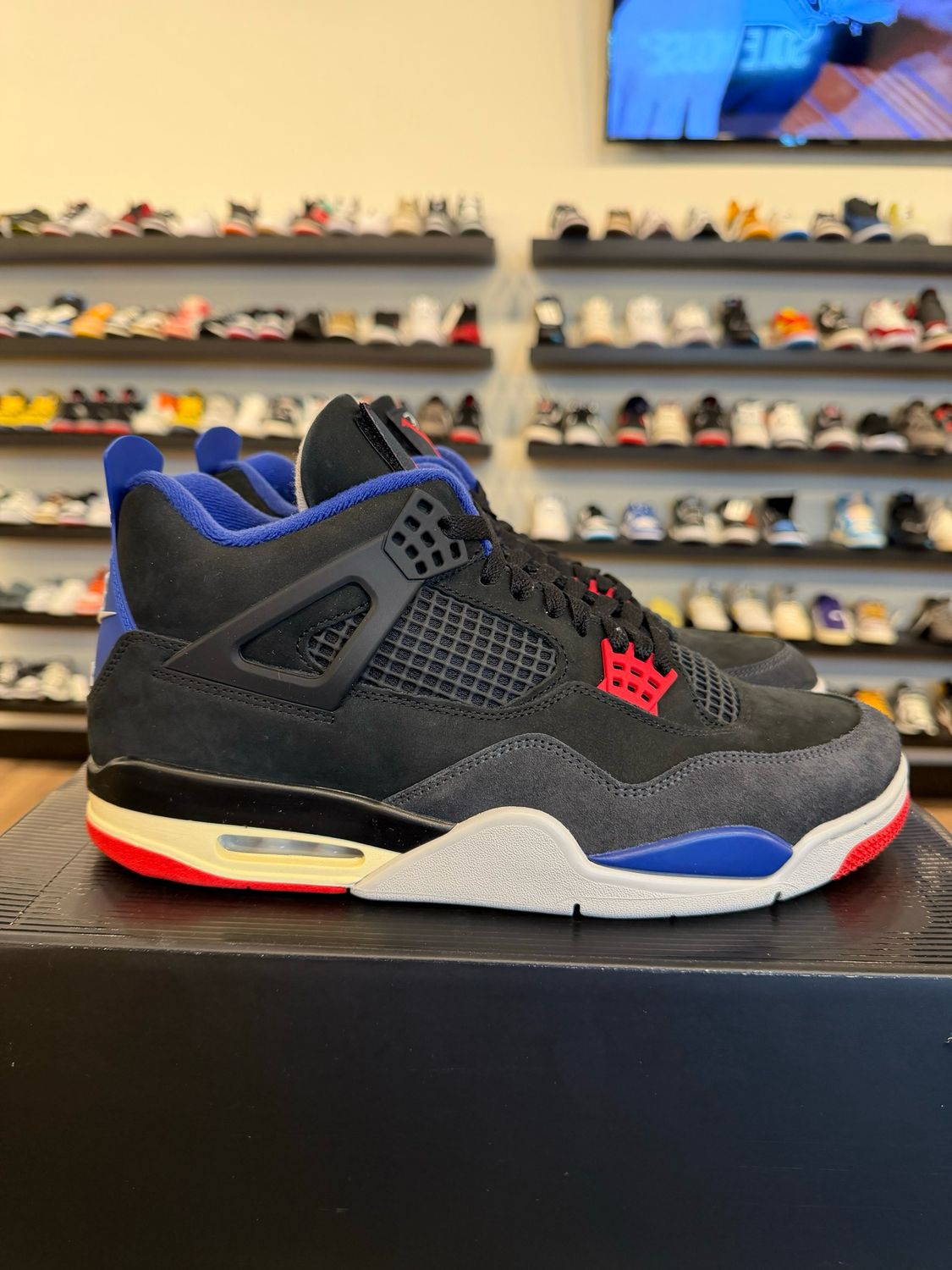 Jordan 4 Rare Air Size 11.5 Pre-Owned