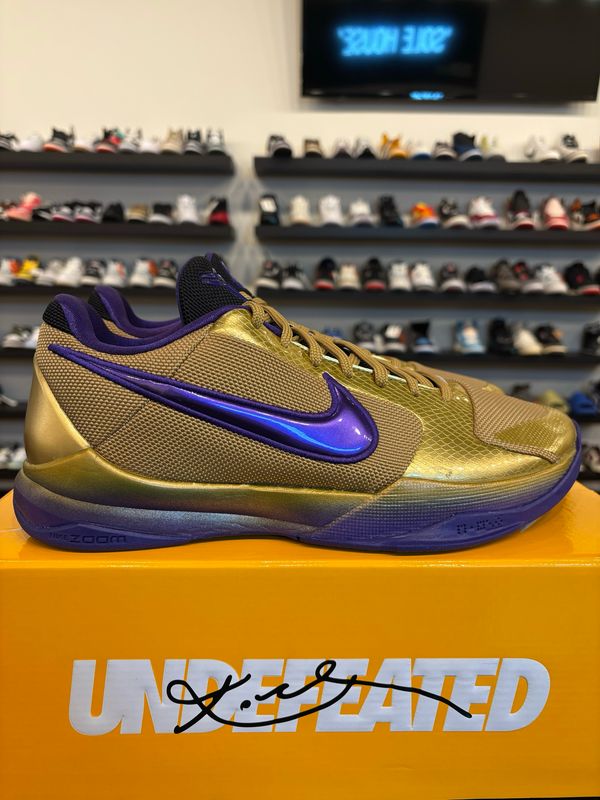 Nike Kobe 5 Protro Undefeated Gold Size 11 Brand New