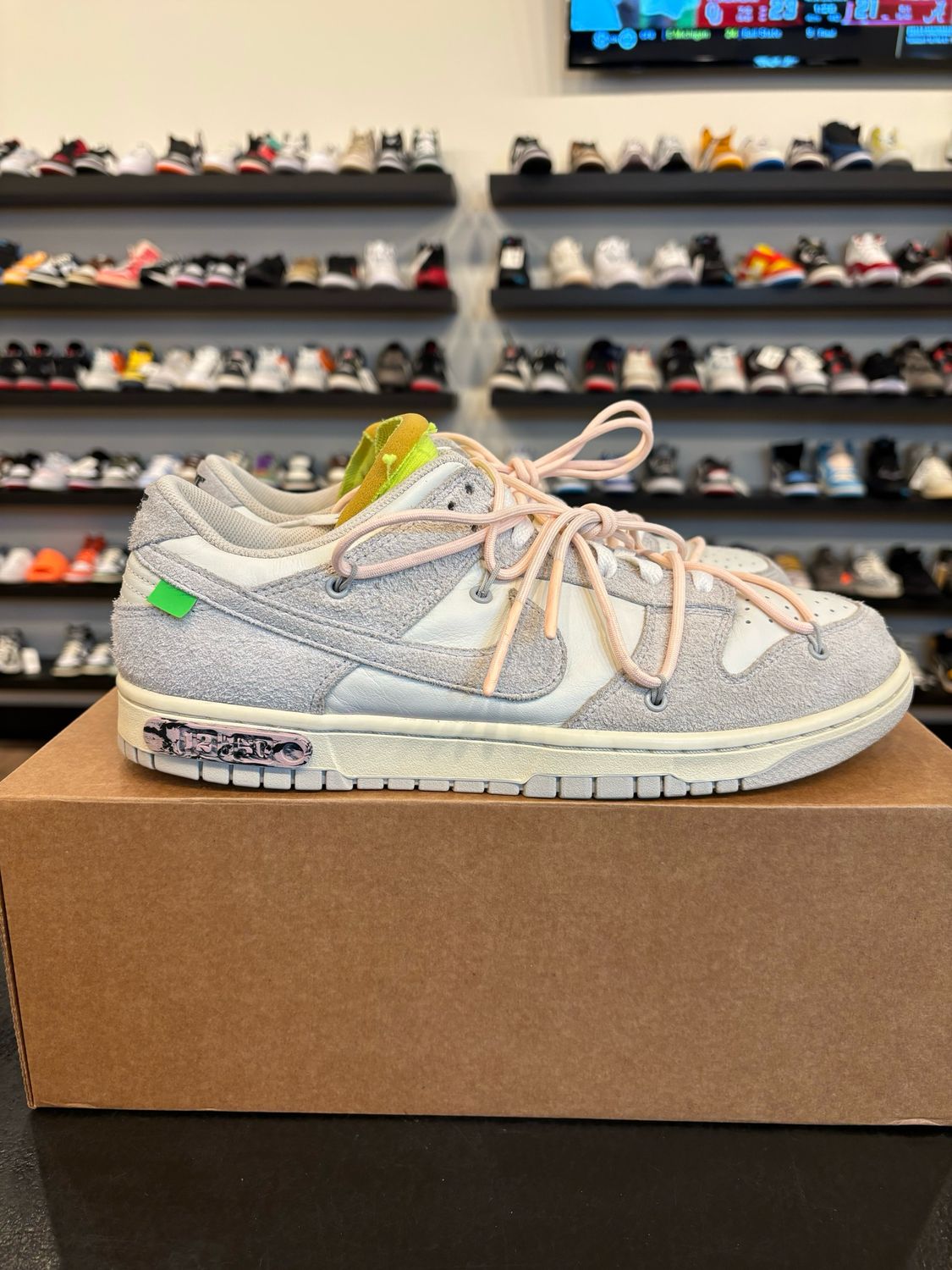 Nike Dunk Low Off-White Lot 12 Size 10.5 Pre-Owned (No Box)