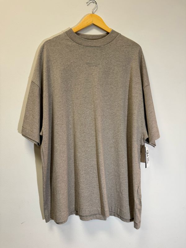 Fear Of God Essentials Tee Grey Size Medium Brand New