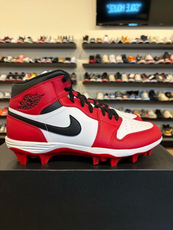 Jordan 1 Mid TD Cleat Chicago 2023 Size 10.5 Brand New