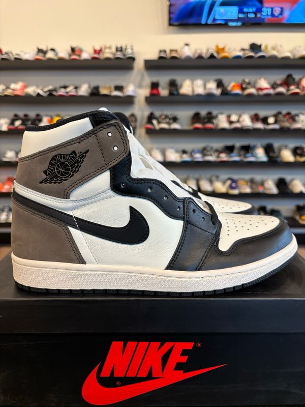 Jordan 1 Mocha Size 10.5 Brand New