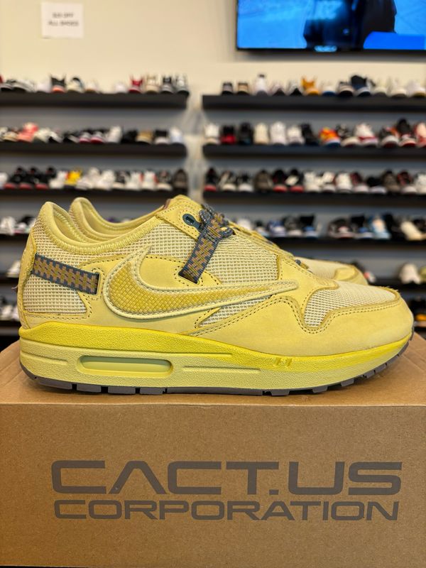 Nike Air Max 1 Travis Scott Saturn Gold Size 7.5 Pre-Owned