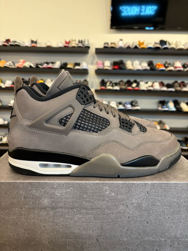 Jordan 4 Cave Stone Size 11 Pre-Owned