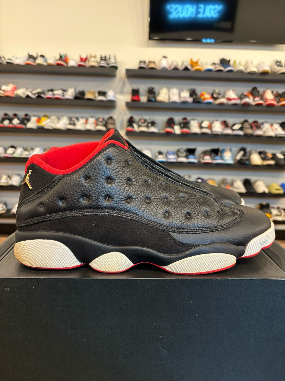 Jordan 13 Low Bred Size 13 Pre-Owned