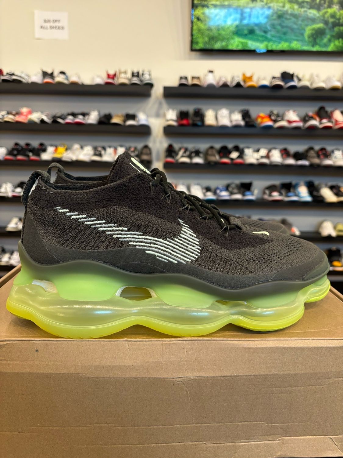 Nike Air Max Scorpion Grey Green Size 12 Pre-Owned