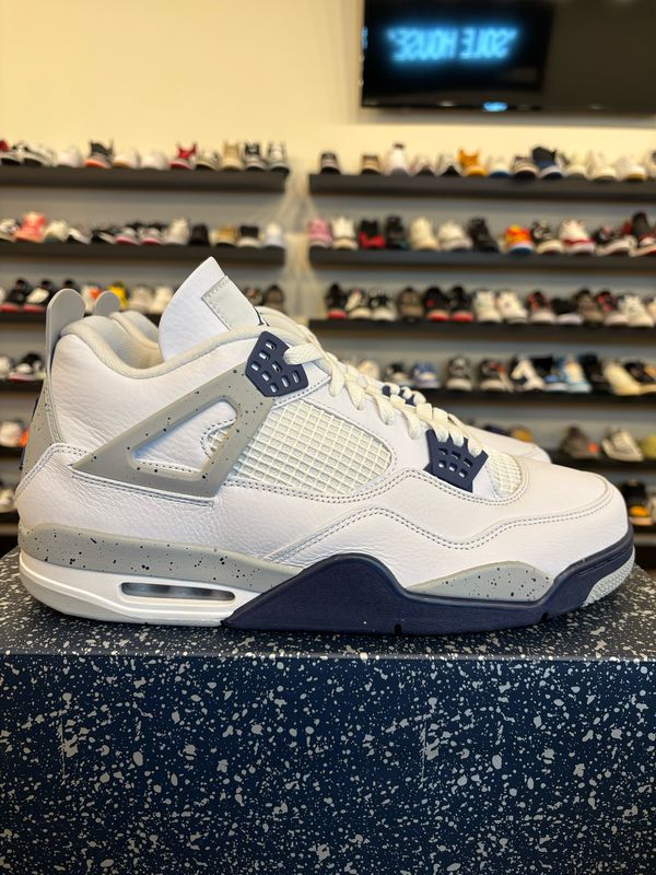 Jordan 4 Midnight Navy Size 13 Brand New