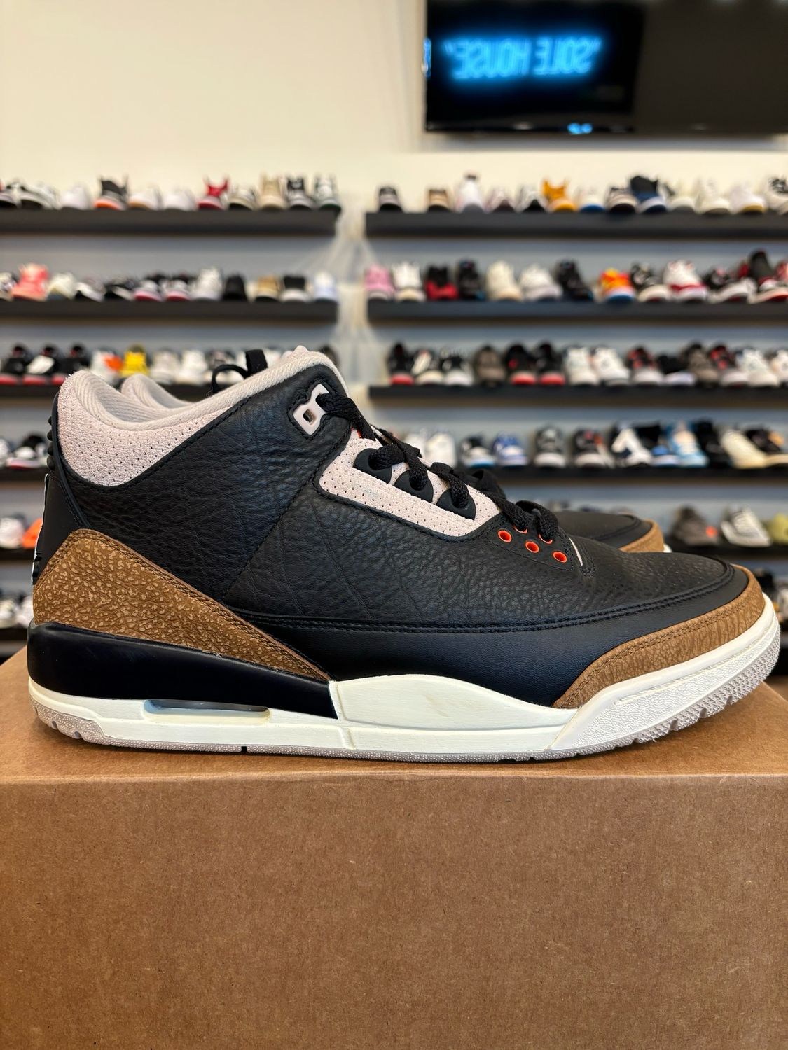 Jordan 3 Desert Elephant Size 11 Pre-Owned (No Box)