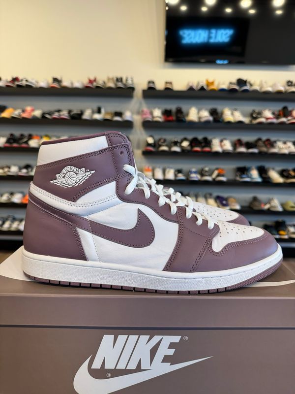 Jordan 1 Mauve Size 13 Pre-Owned