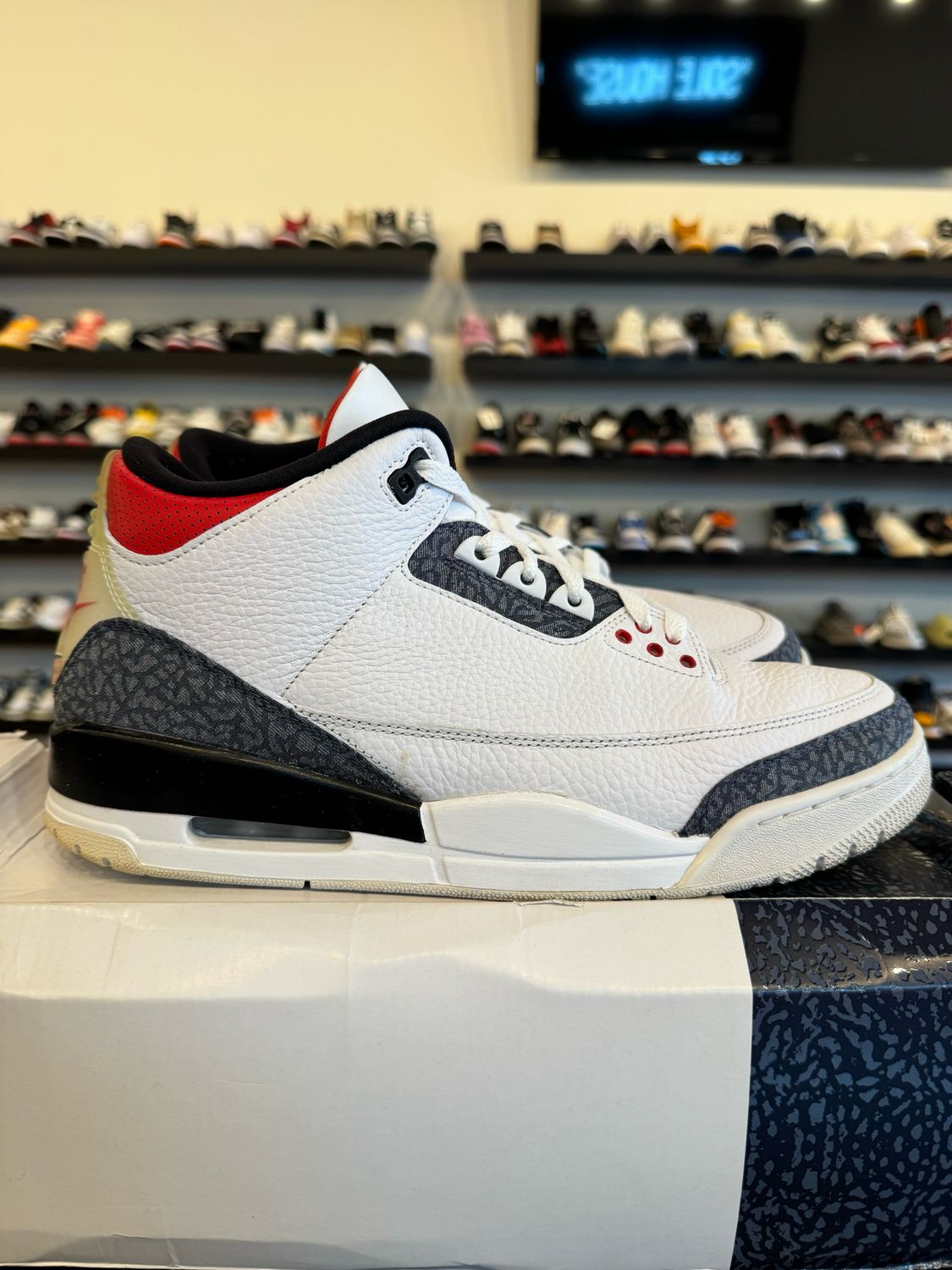 Jordan 3 Denim Size 12 Pre-Owned