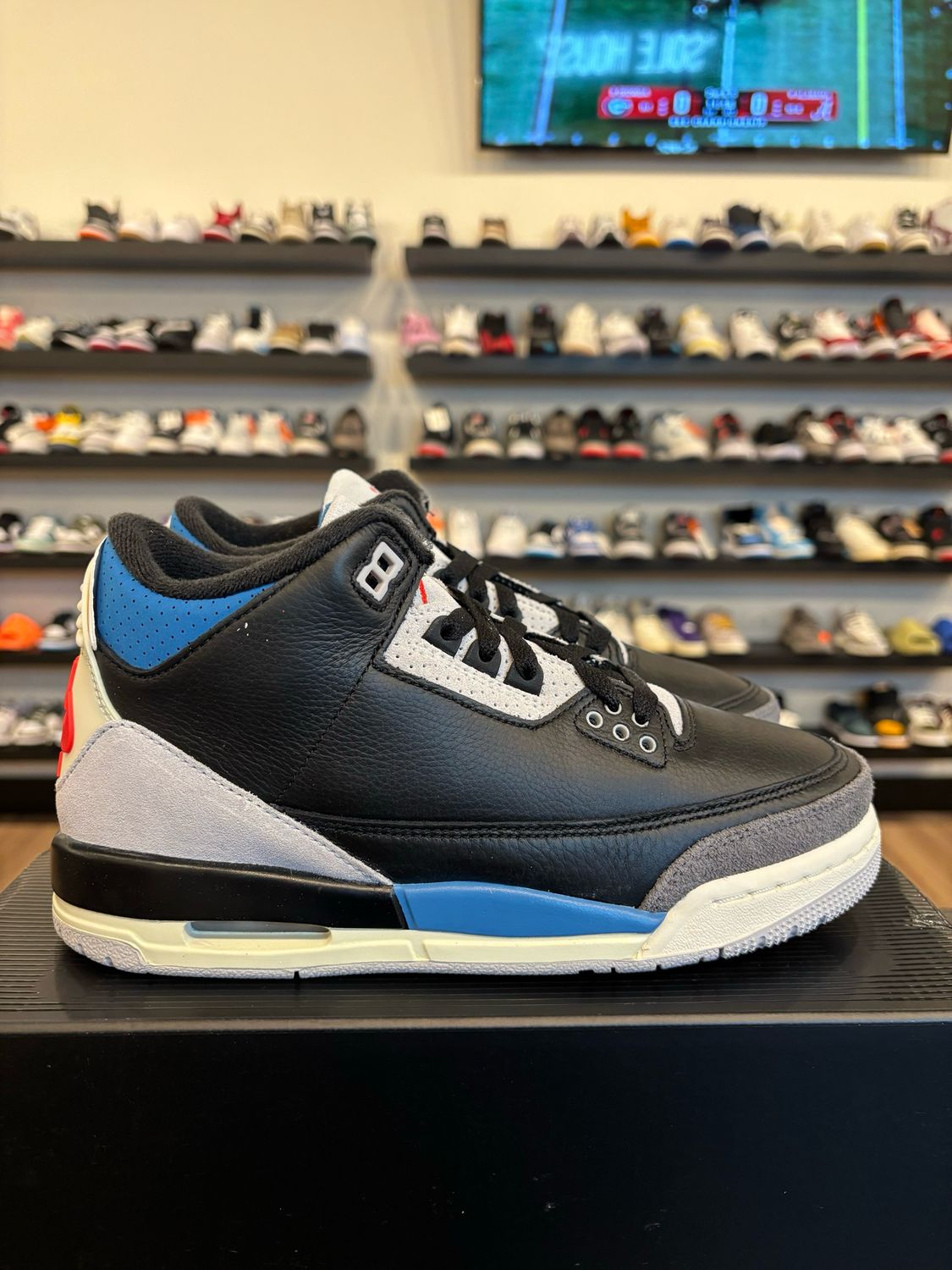 Jordan 3 Rare Air Size 6.5Y (8W) Brand New