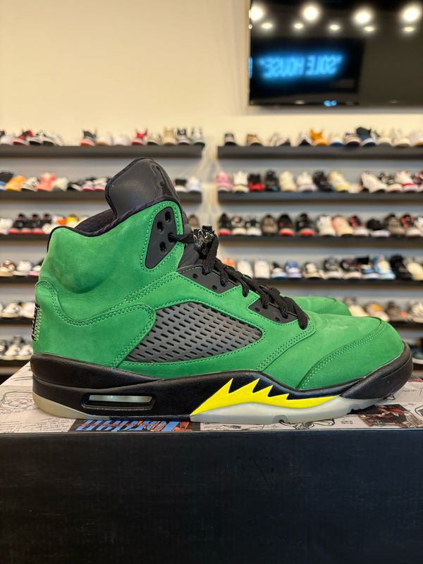 Jordan 5 Oregon SE Size 12 Pre-Owned