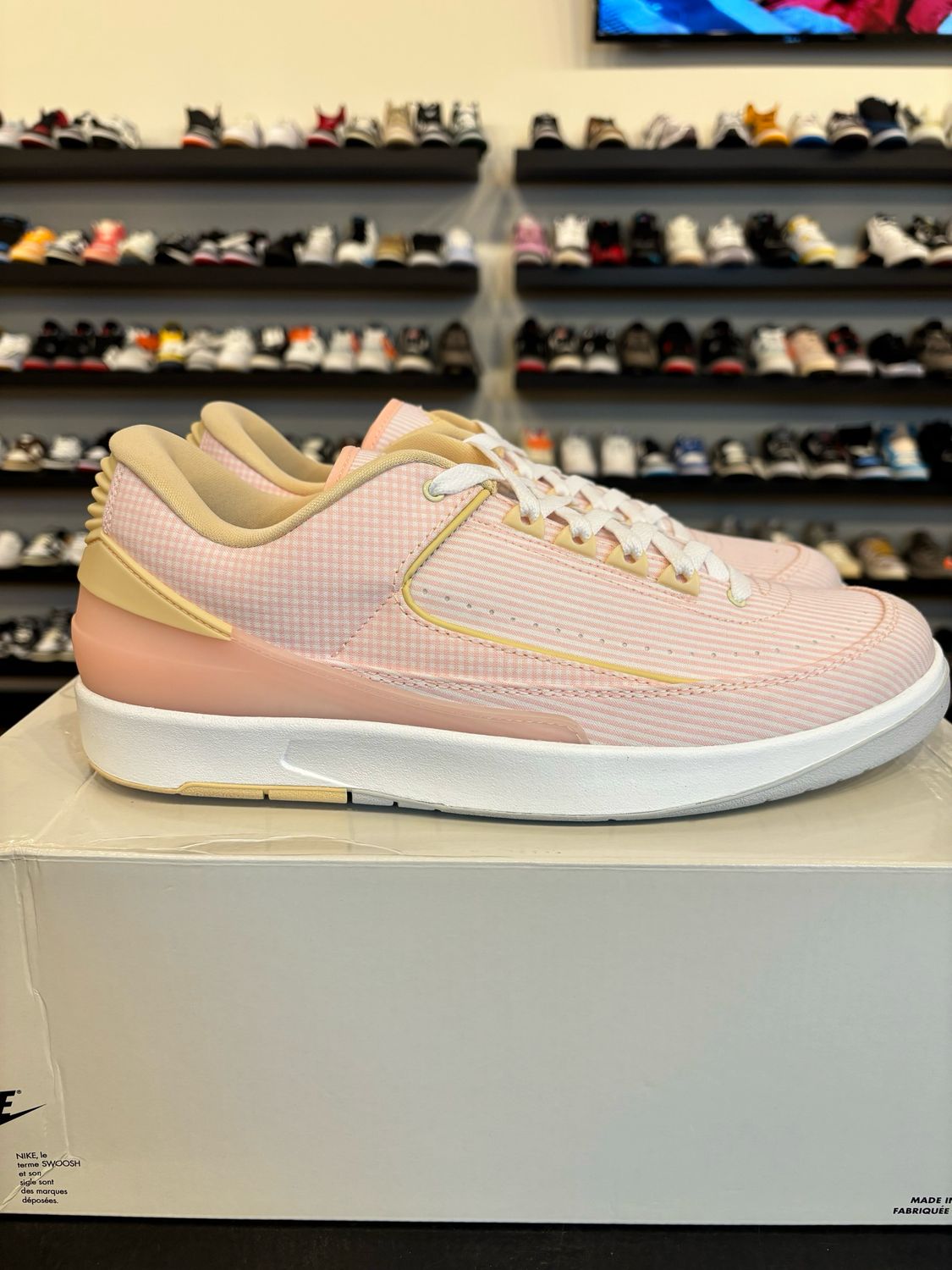 Jordan 2 Low Pink Orange Size 12 Pre-Owned