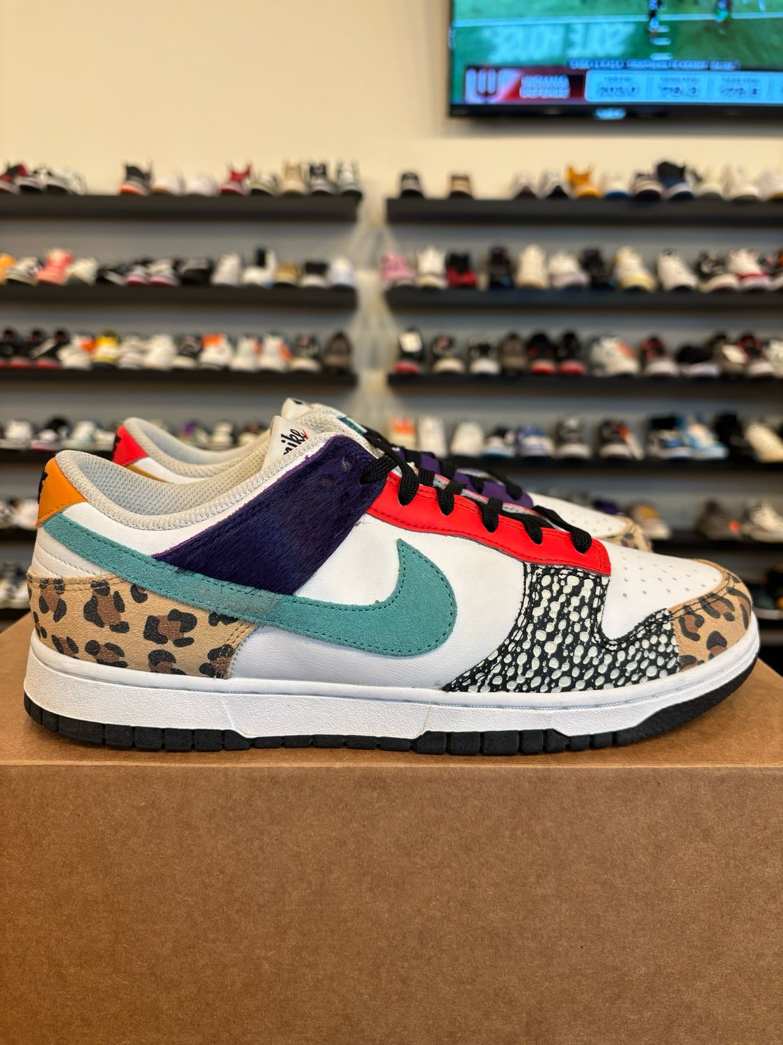 Nike Dunk Low Safari Size 8.5 (10W) Pre-Owned (No Box)