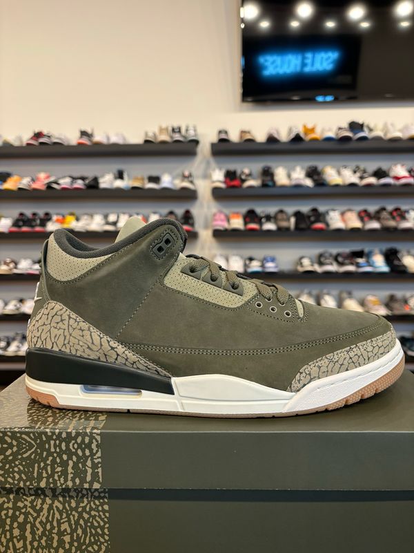 Jordan 3 Family Affair Size 11.5 Brand New