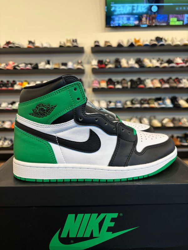 Jordan 1 Lucky Green Size 8 Brand New
