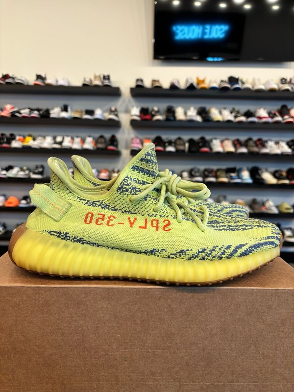 Yeezy 350 V2 Semi Frozen Size 10 Pre-Owned (No Box)