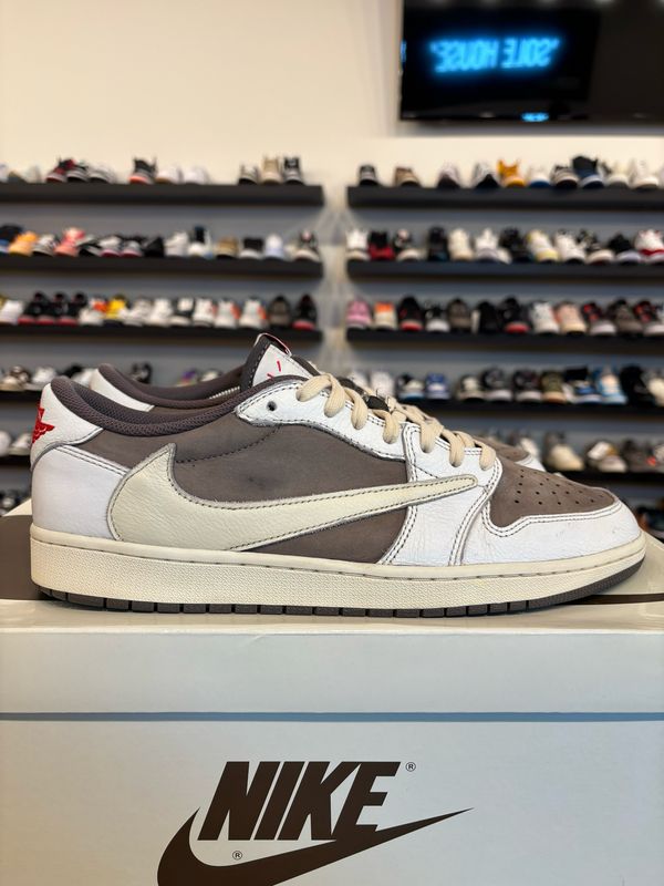 Jordan 1 Low Travis Scott Reverse Mocha Size 12 Pre-Owned