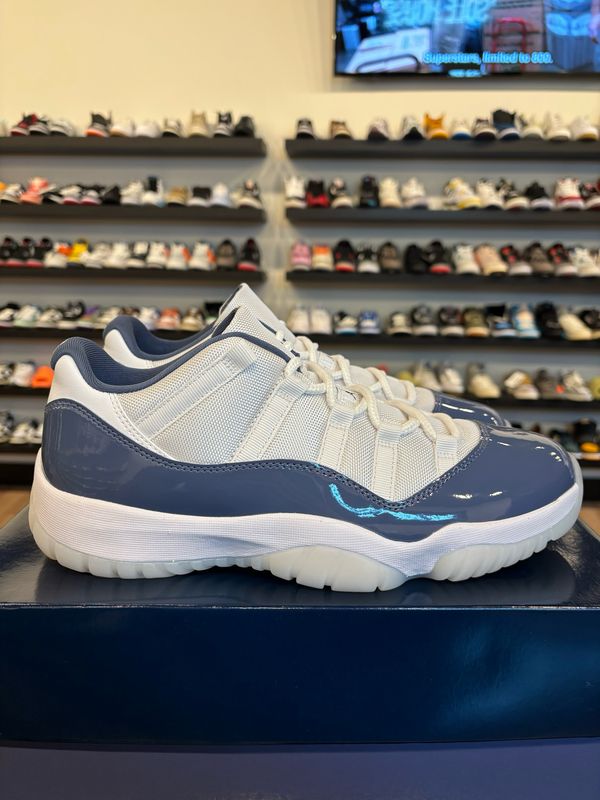 Jordan 11 Low Diffused Blue Size 11.5 Pre-Owned