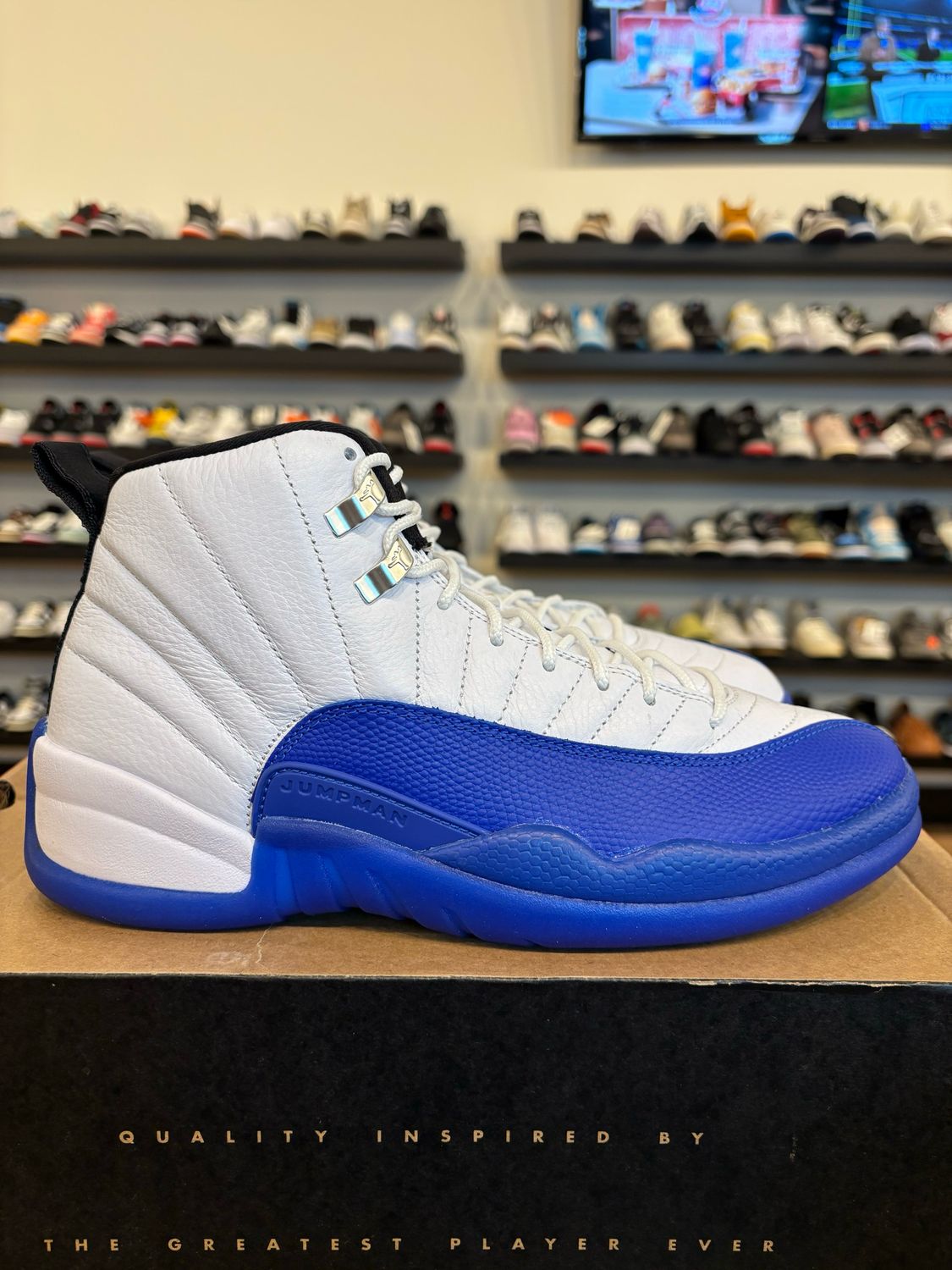 Jordan 12 Blueberry Size 8.5 Pre-Owned