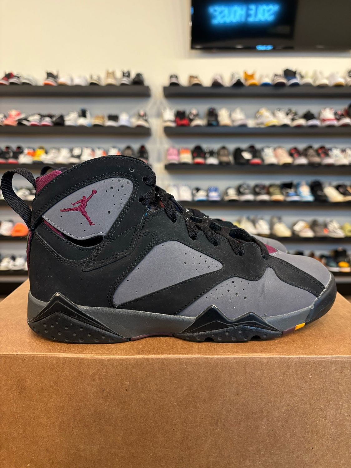 Jordan 7 Bordeaux Size 7Y Pre-Owned (No Box)