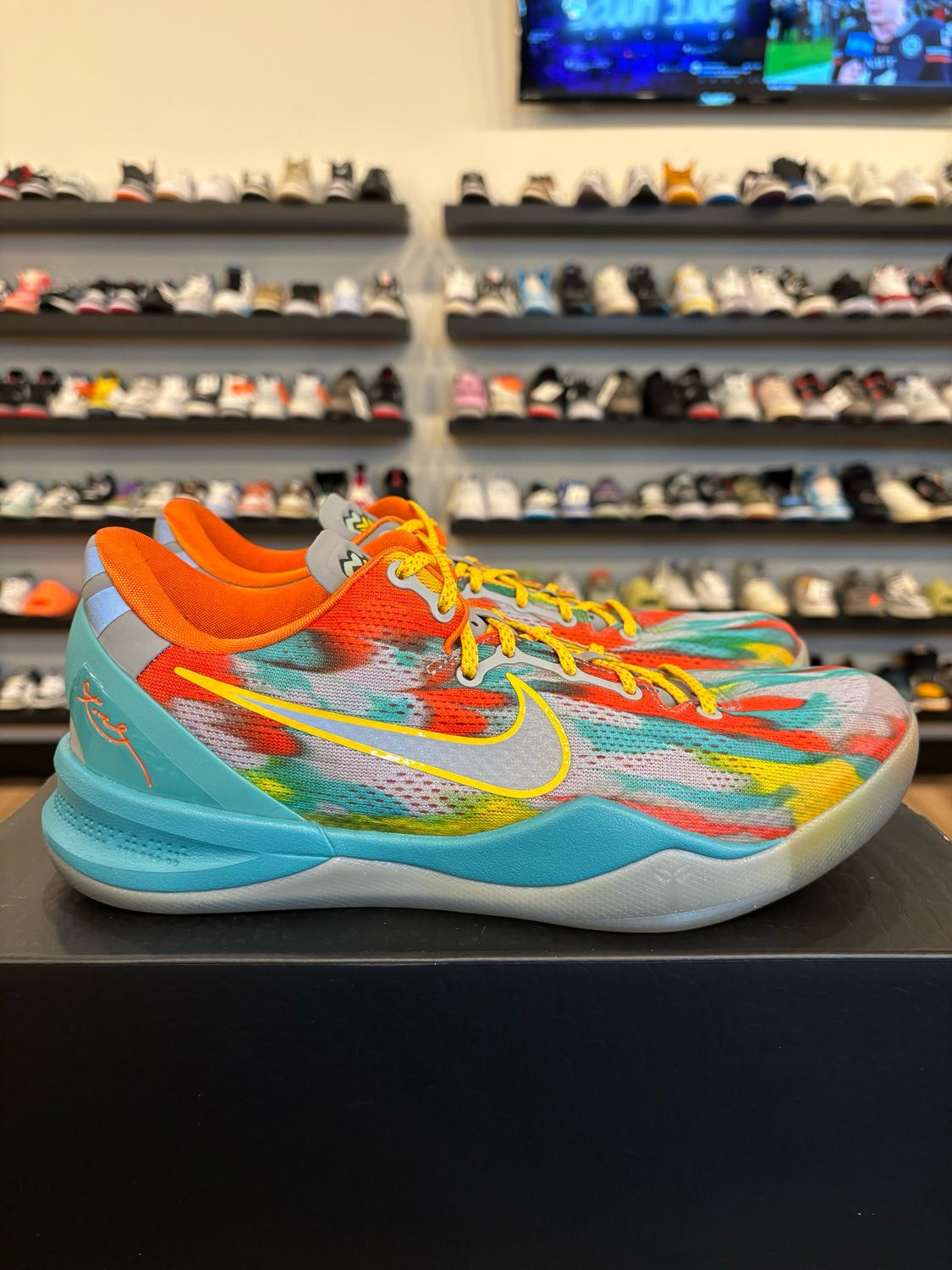 Nike Kobe 8 Protro Venice Beach Size 9 Pre-Owned