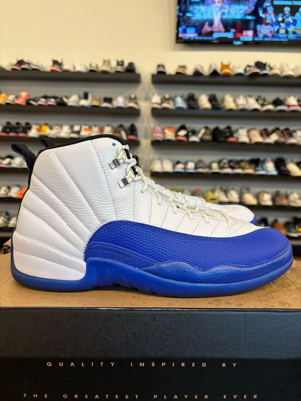 Jordan 12 Blueberry Size 11 Pre-Owned