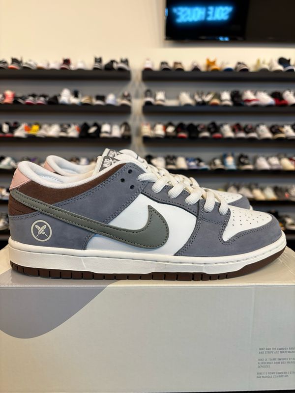 Nike SB Dunk Low Yuto Size 8.5 Brand New