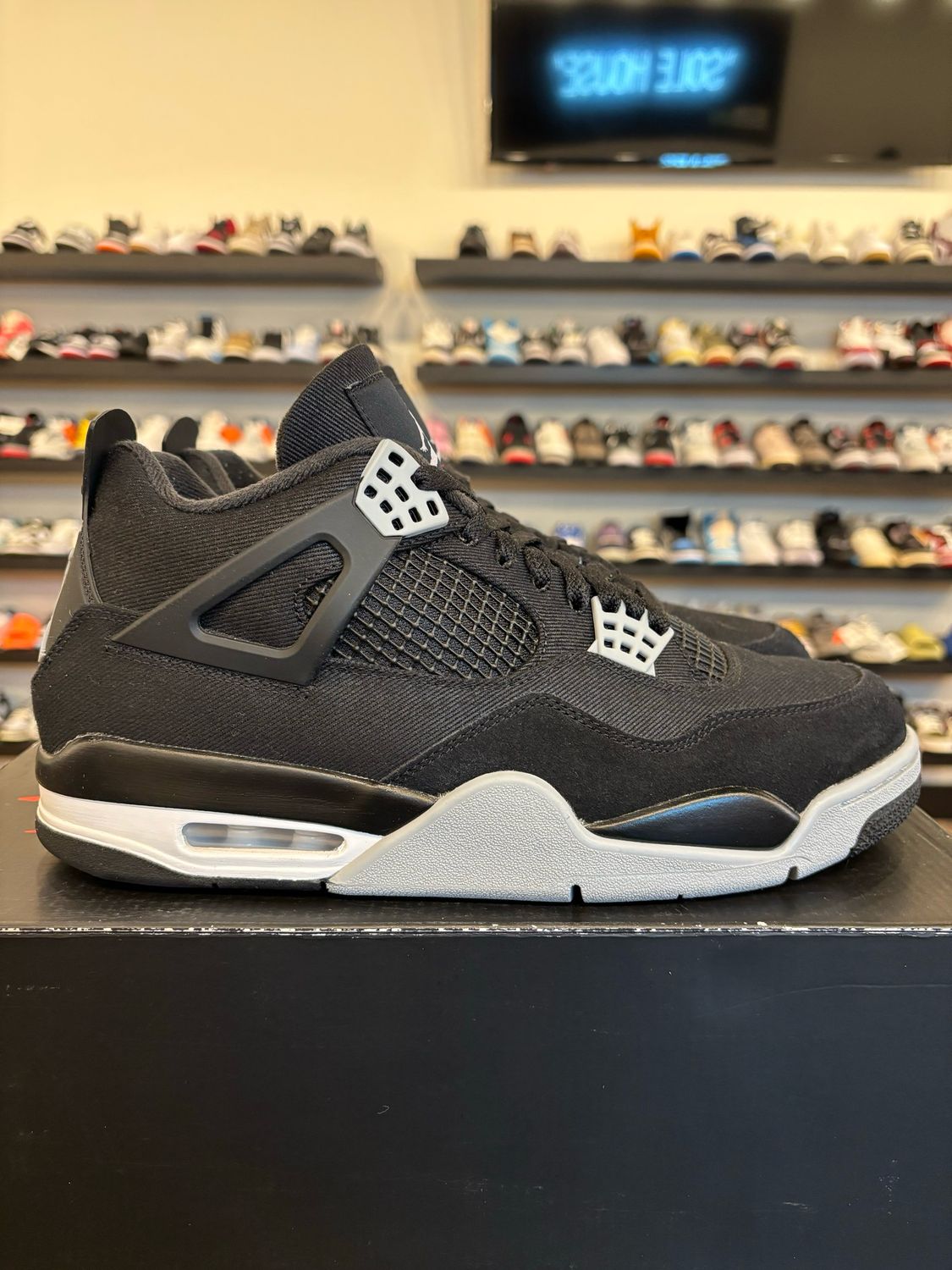 Jordan 4 Black Canvas Size 10.5 Pre-Owned
