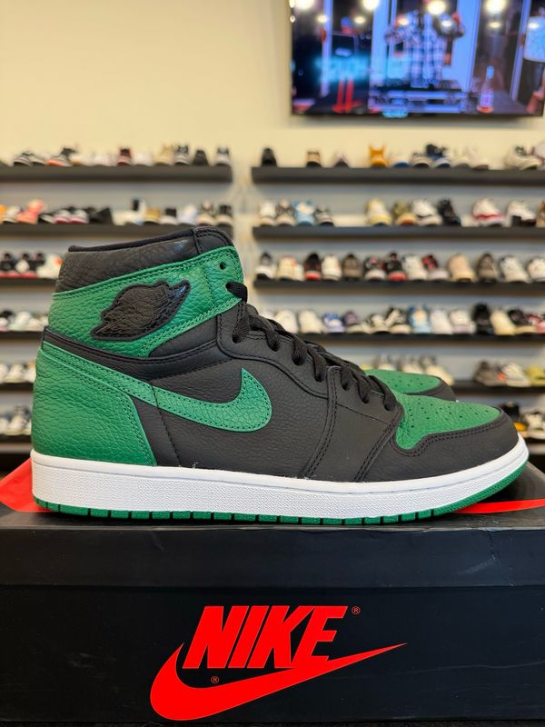 Jordan 1 Pine Green 2.0 Size 11.5 Pre-Owned