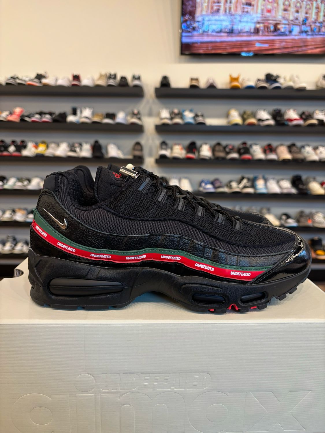 Nike Air Max 95 Undefeated Black Size 10 Brand New