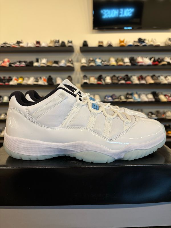 Jordan 11 Low Legend Blue 2021 Size 11 Brand New