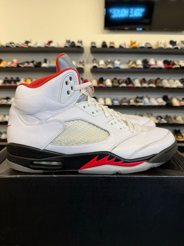 Jordan 5 Fire Red 2020 Size 13 Pre-Owned