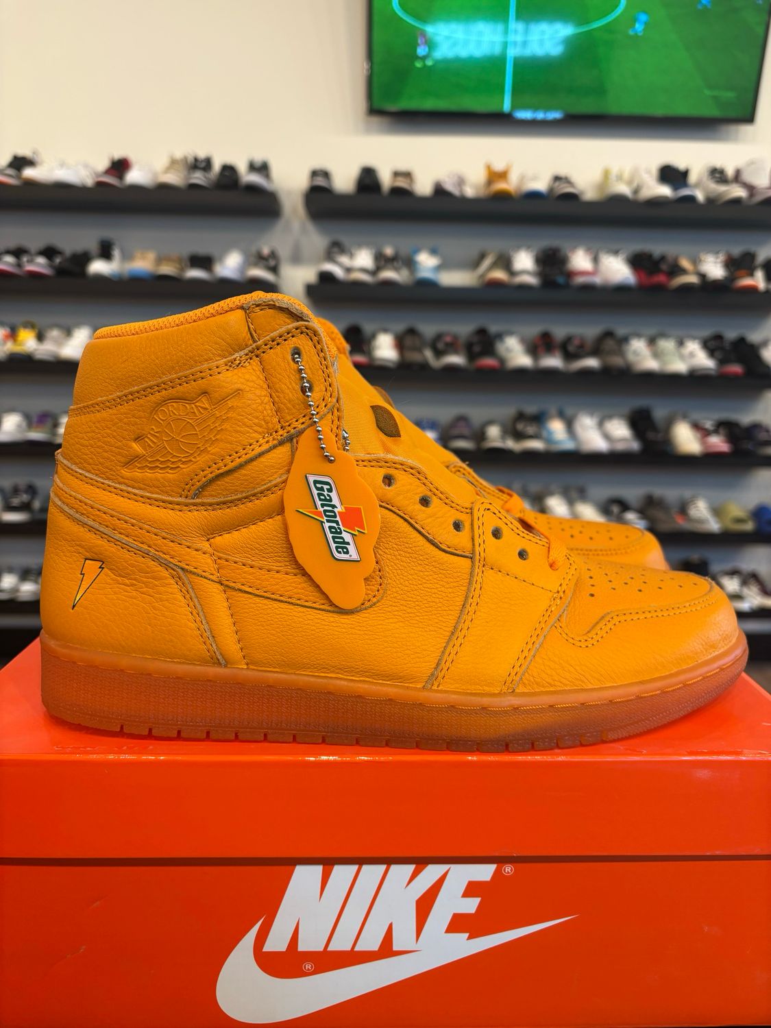 Jordan 1 Gatorade Orange Size 11 Brand New