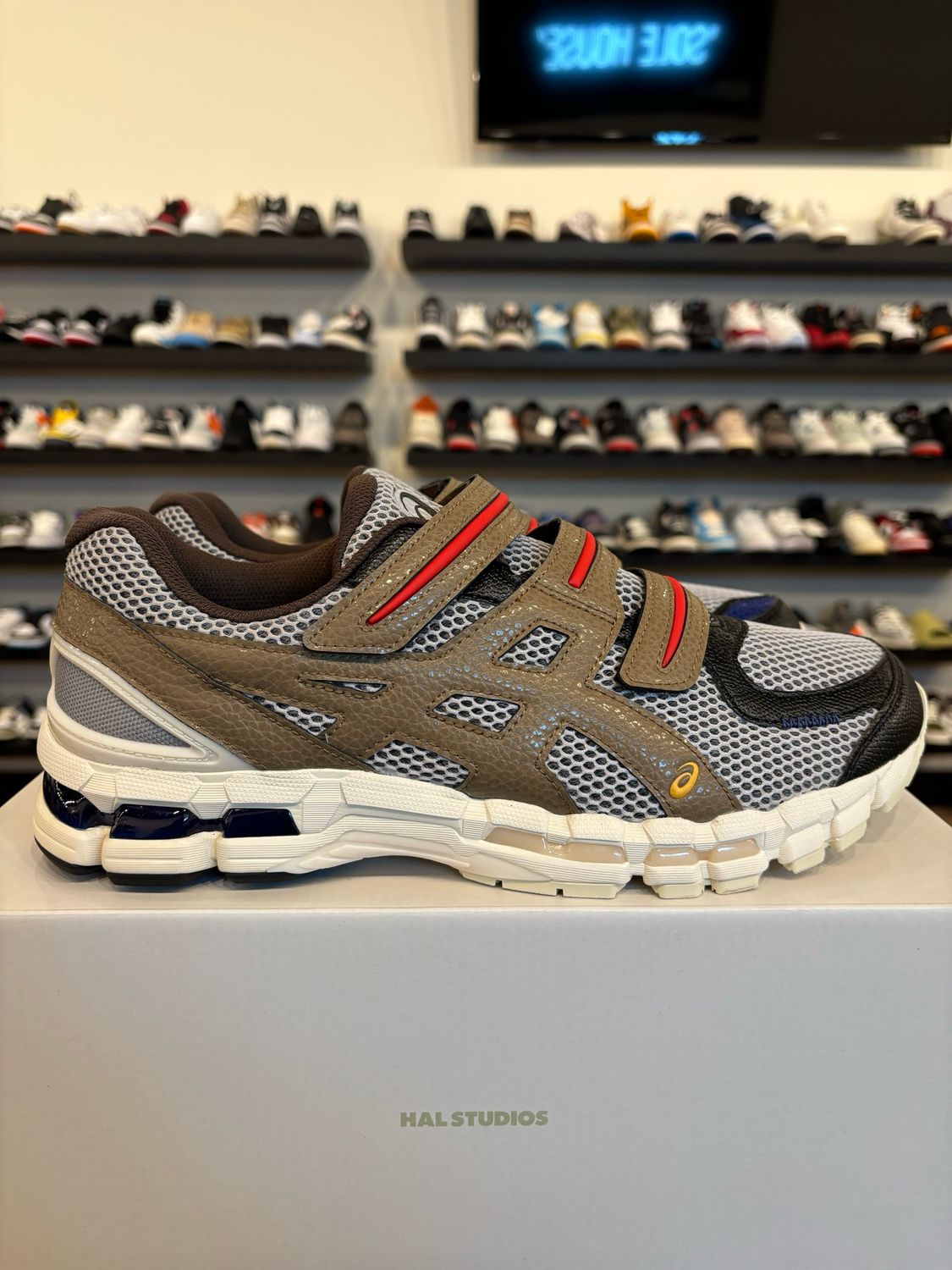 ASICS Gel-Kayano 20 HAL STUDIOS Grey Olive Size 11 Brand New