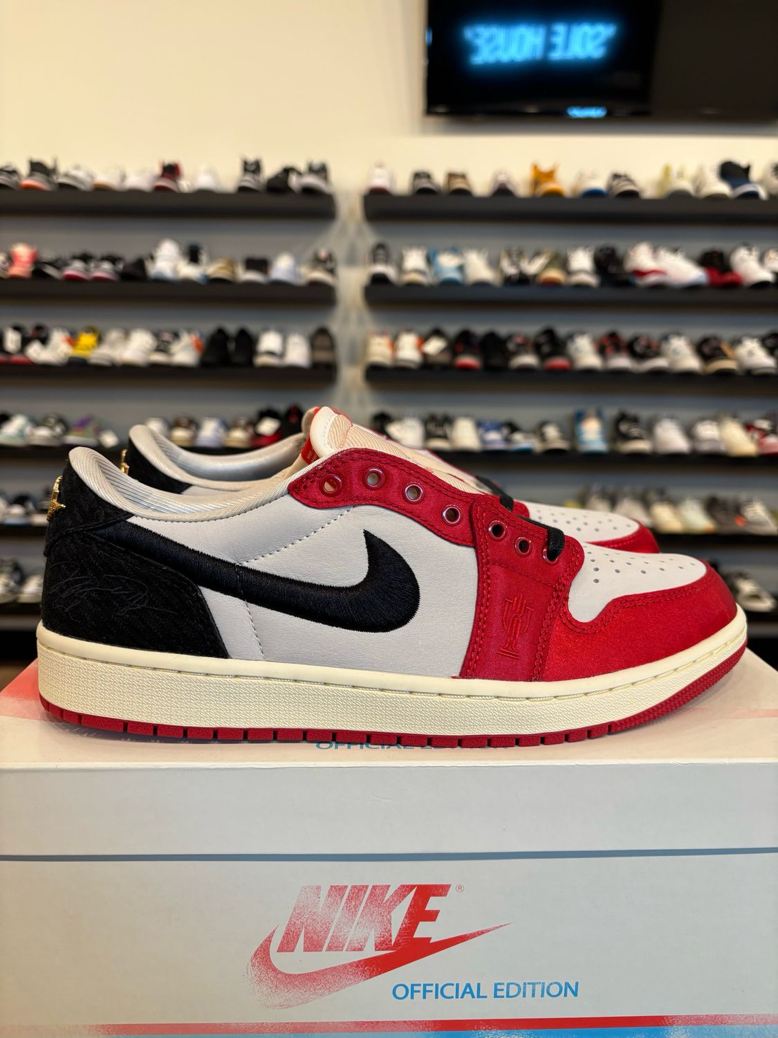 Jordan 1 Low Trophy Room Away Size 9 Brand New